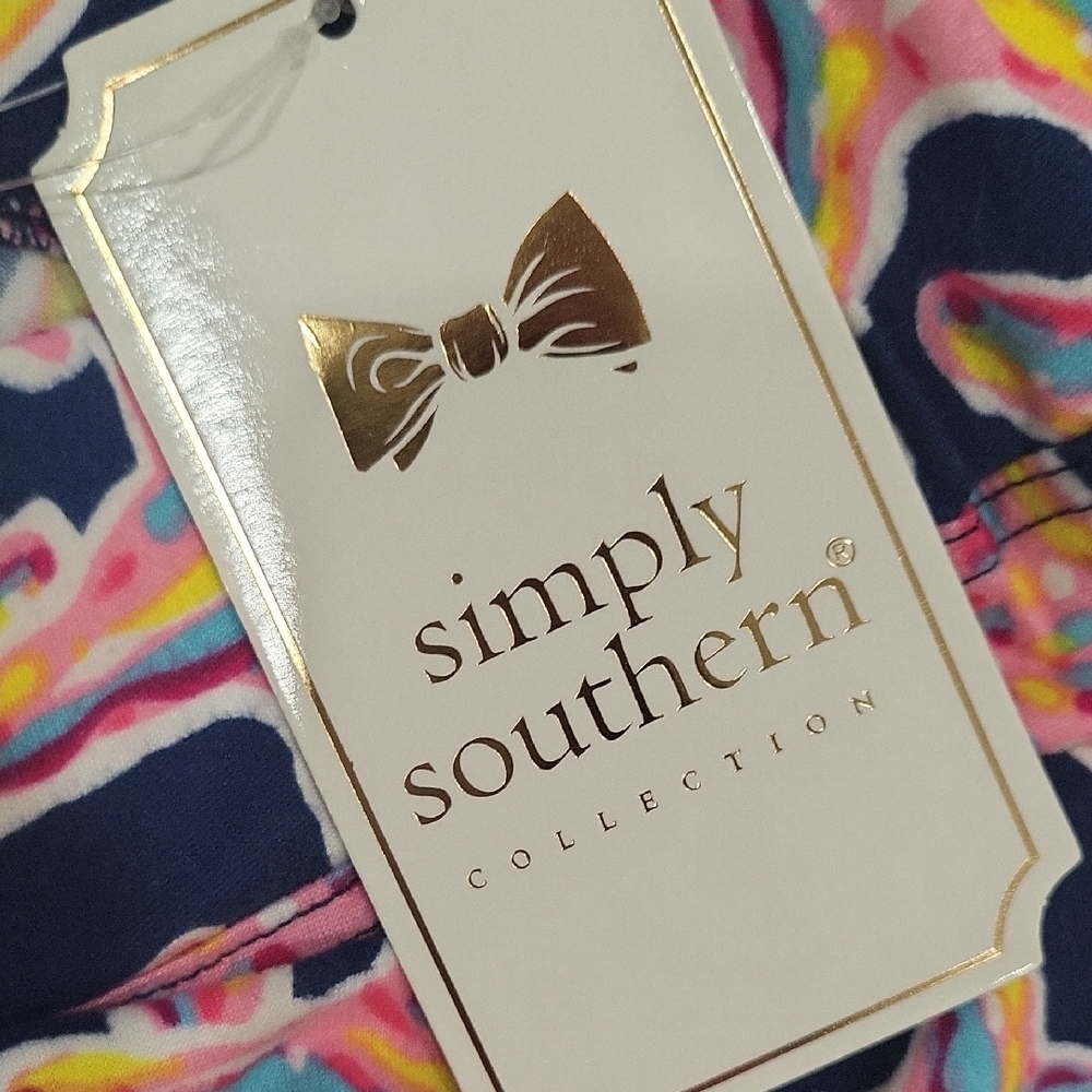 Simply Southern Leggings with Starfish Design - Picture 4 of 5